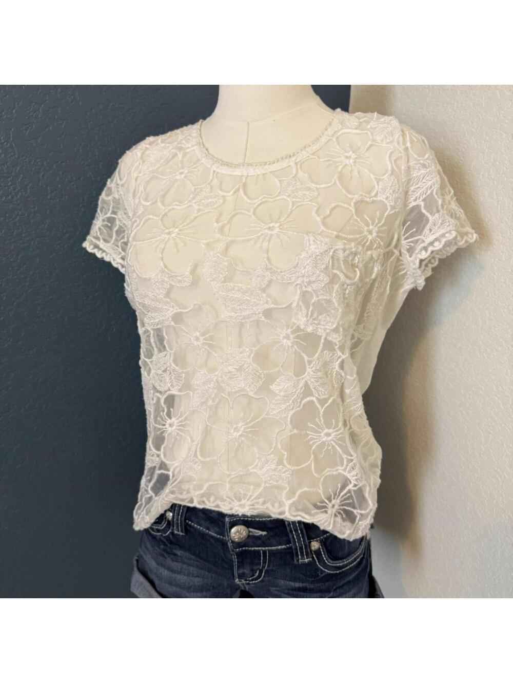 Hollister 2000’s Preppy Sheer Tropical Floral Short Sleeve Top, Medium